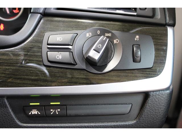 5シリーズ 523iラグジュアリー 後期型 インテリジェントS ACC 衝突軽減 レーンA サンルーフ ダコタブラックレザー アルピンホワイト 純正ナビ地デジBカメラ コンフォートA 純正18AW ピレリタイヤ ディーラー整備(68枚目)