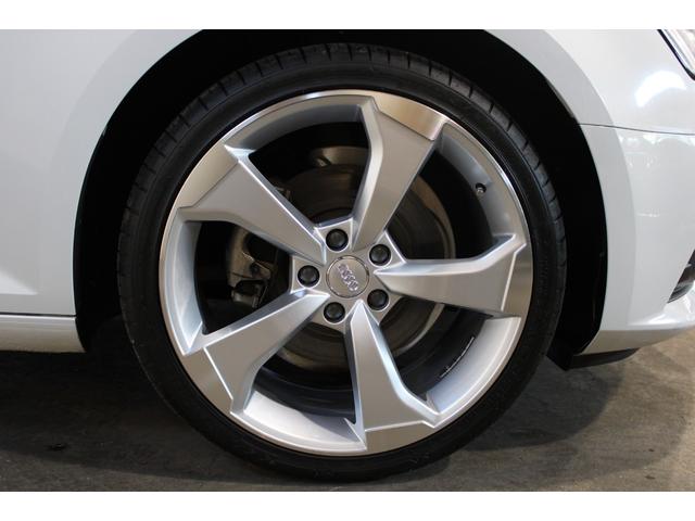 Ａ４アバント ２．０ＴＦＳＩ　ワンオーナー禁煙　新品コンプリート　ＡＣＣ　衝突軽減　レーンＡ　サイドＡ　バーチャルＣ　黒革　マトリクスＬＥＤ　ＣＡＲＰＬＡＹ　ナビ地デジＢカメラ　ＲＳタイプ新品１９ＡＷ　新品タイヤ　新品サスキット（18枚目）