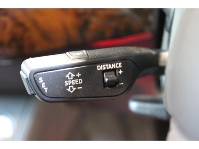 Ａ４アバント ２．０ＴＦＳＩ　ワンオーナー禁煙　新品コンプリート　ＡＣＣ　衝突軽減　レーンＡ　サイドＡ　バーチャルＣ　黒革　マトリクスＬＥＤ　ＣＡＲＰＬＡＹ　ナビ地デジＢカメラ　ＲＳタイプ新品１９ＡＷ　新品タイヤ　新品サスキット（22枚目）