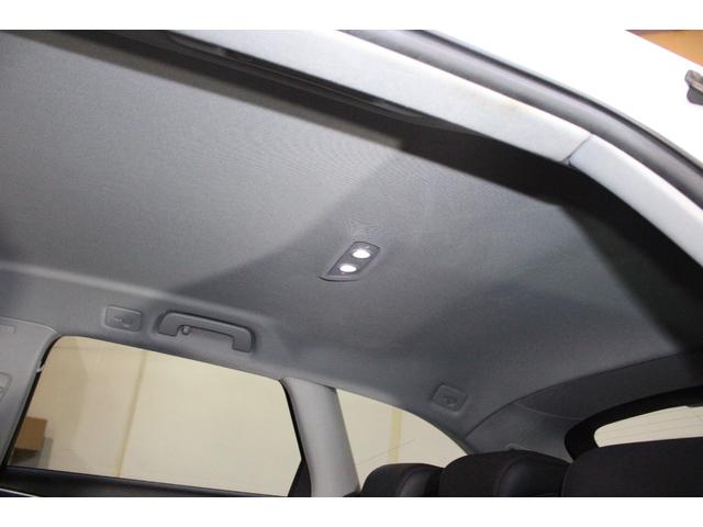 Ａ４アバント ２．０ＴＦＳＩ　ワンオーナー禁煙　新品コンプリート　ＡＣＣ　衝突軽減　レーンＡ　サイドＡ　バーチャルＣ　黒革　マトリクスＬＥＤ　ＣＡＲＰＬＡＹ　ナビ地デジＢカメラ　ＲＳタイプ新品１９ＡＷ　新品タイヤ　新品サスキット（47枚目）