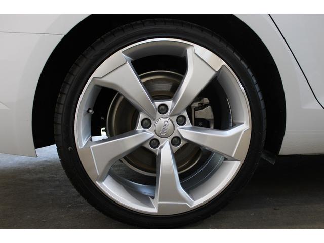 Ａ４アバント ２．０ＴＦＳＩ　ワンオーナー禁煙　新品コンプリート　ＡＣＣ　衝突軽減　レーンＡ　サイドＡ　バーチャルＣ　黒革　マトリクスＬＥＤ　ＣＡＲＰＬＡＹ　ナビ地デジＢカメラ　ＲＳタイプ新品１９ＡＷ　新品タイヤ　新品サスキット（55枚目）