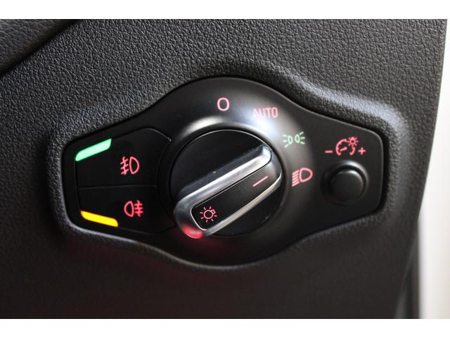 Q5 2.0TFSIクワトロ Sラインパッケージ 後期型 禁煙 グレイシアホワイト MMIナビ地デジBカメラ サイドカメラ クルコン Sライン専用エクステリア インテリア キャリパーペイント 電動バックドア 純正19AW ディーラー整備(73枚目)