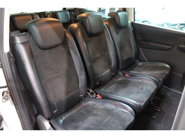 シャラン ＴＳＩ　ハイラインブルーモーションテクノロジー　禁煙　新品天張り張替済　キャンディホワイト　純正ナビ地デジＢカメラ　Ｂｌｕｅｔｏｏｔｈ　パドルシフト　クルコン　ハイライン専用インテリア　シートヒーター　電動バックドア　ディーラー整備記録簿８枚（16枚目）