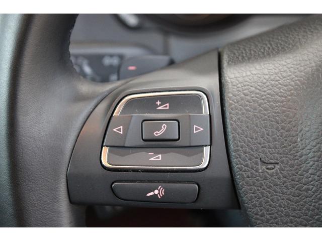 シャラン ＴＳＩ　ハイラインブルーモーションテクノロジー　禁煙　新品天張り張替済　キャンディホワイト　純正ナビ地デジＢカメラ　Ｂｌｕｅｔｏｏｔｈ　パドルシフト　クルコン　ハイライン専用インテリア　シートヒーター　電動バックドア　ディーラー整備記録簿８枚（24枚目）