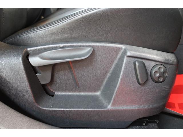 シャラン ＴＳＩ　ハイラインブルーモーションテクノロジー　禁煙　新品天張り張替済　キャンディホワイト　純正ナビ地デジＢカメラ　Ｂｌｕｅｔｏｏｔｈ　パドルシフト　クルコン　ハイライン専用インテリア　シートヒーター　電動バックドア　ディーラー整備記録簿８枚（31枚目）