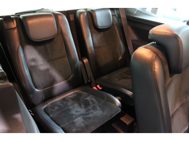 シャラン ＴＳＩ　ハイラインブルーモーションテクノロジー　禁煙　新品天張り張替済　キャンディホワイト　純正ナビ地デジＢカメラ　Ｂｌｕｅｔｏｏｔｈ　パドルシフト　クルコン　ハイライン専用インテリア　シートヒーター　電動バックドア　ディーラー整備記録簿８枚（34枚目）