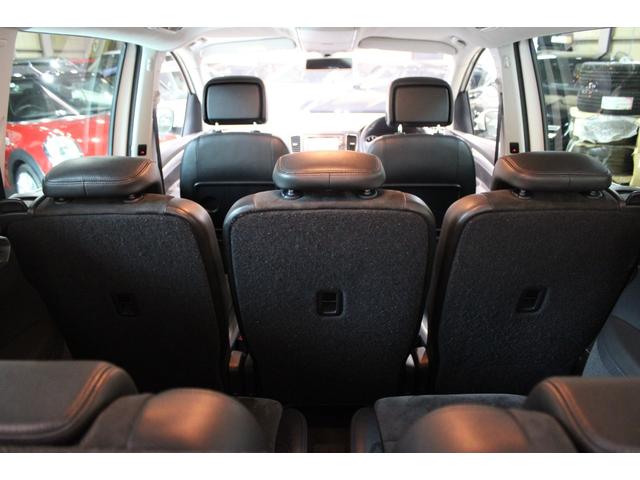 シャラン ＴＳＩ　ハイラインブルーモーションテクノロジー　禁煙　新品天張り張替済　キャンディホワイト　純正ナビ地デジＢカメラ　Ｂｌｕｅｔｏｏｔｈ　パドルシフト　クルコン　ハイライン専用インテリア　シートヒーター　電動バックドア　ディーラー整備記録簿８枚（39枚目）