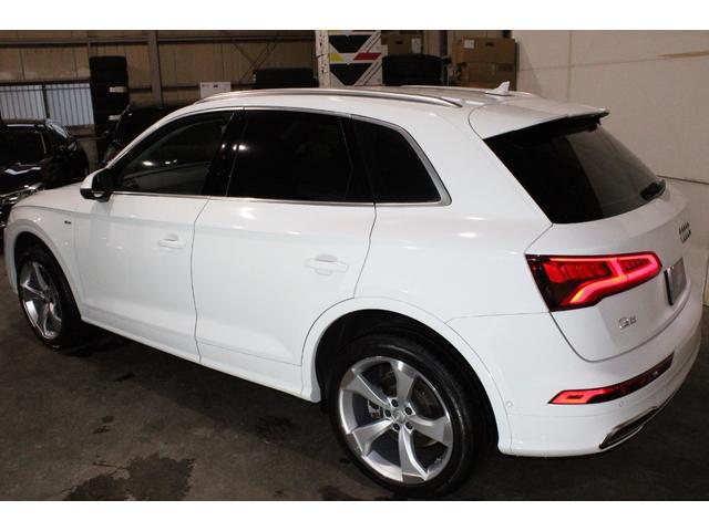 Q5 2.0TFSIクワトロ 1stエディション ワンオーナー禁煙 250台限定 黒革 バーチャルC 純正ナビ地デジBカメラ CARPLAY Audiプレセンス ACC 衝突軽減 サイドA RSタイプ新品20AW 新品ダンロップタイヤ ディーラー整備(5枚目)