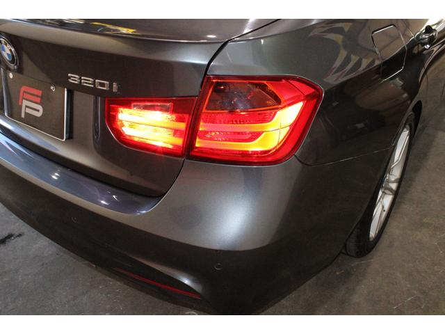 3シリーズ 320i Mスポーツ ワンオーナー禁煙 ミネラルグレー HDDナビBカメラ Bluetooth コンフォートA I-STOP パドルシフト Mスポーツ専用インテリア エクステリア 純正18AW ブリジストン ディーラー整備(59枚目)