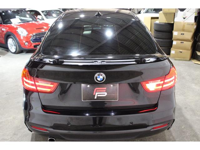 3シリーズ 320iグランツーリスモ Mスポーツ 禁煙 新品パーツコンプリート&ブラックカスタム&フルボトムリップ ブラックレザー Mタイプ新品20AW 新品タイヤ インテリジェントS 純正ナビ地デジBカメラ Bluetooth ディーラー整備(8枚目)