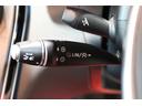 Ｃ２００　ステーションワゴン　スポーツ本革仕様　禁煙　レーダーＳ　エアバランスＰＫＧ　ＨＵＤ　ダイヤモンドホワイト　ＡＣＣ　衝突軽減　ブラインドＳ　レーンＡ　本革　純正ナビ地デジＢカメラ　Ｂｌｕｅｔｏｏｔｈ　ＡＭＧ製１８ＡＷ　コンチネンタルタイヤ（22枚目）