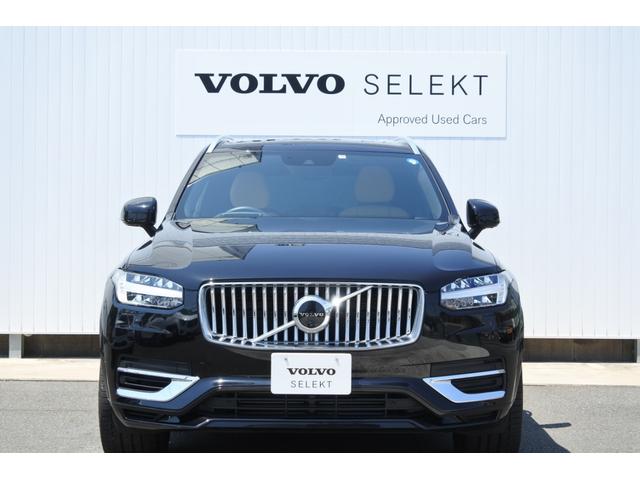 ＸＣ９０ リチャージ　ＰＨＶ　Ｔ８　ＡＷＤ　インスクリプション　プラグインハイブリッド　ガラスサンルーフ　ｈａｒｍａｎ／ｋａｒｄｏｎプレミアムサウンドシステム　衝突被害軽減ブレーキ　パイロットアシスト　３６０°ビューカメラ　シートクーラー　ステアリングヒーター（2枚目）