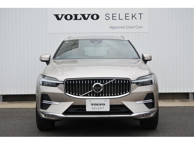 ＸＣ６０ アルティメット　Ｂ５　ＡＷＤ　Ｇｏｏｇｌｅマップ　パノラマガラスサンルーフ　アンバーレザーシートｈａｒｍａｎ／ｋａｒｄｏｎプレミアムサウンドシステム　３６０°ビューカメラ　パイロットアシスト（3枚目）