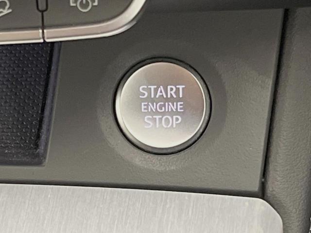 Ｑ５スポーツバック ４０ＴＤＩクワトロ　Ｓライン　Ｓライン＋ＰＫＧ　地デジＴＶチューナー　レーダークルーズコントロール　ＡｐｐｌｅＣａｒＰｌａｙ　純正ナビ　全周囲カメラ　電動リアゲート　パワーシート／シートヒーター　純正１９インチＡＷ　パドルシフト（54枚目）