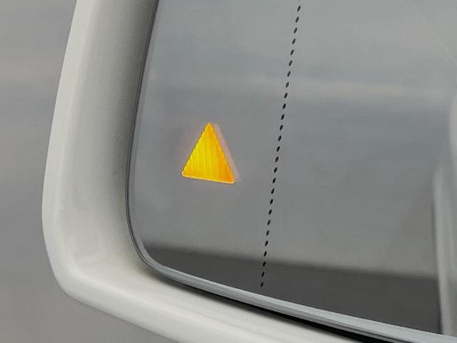 Eクラス E250 アバンギャルド ホワイトステッチ入革シート/シートヒーター レーダーセーフティPKG レーダークルーズコントロール バックカメラ 純正ナビ フルセグTV 18インチ5本スポークAMG製アルミ キーレスゴー ETC(8枚目)