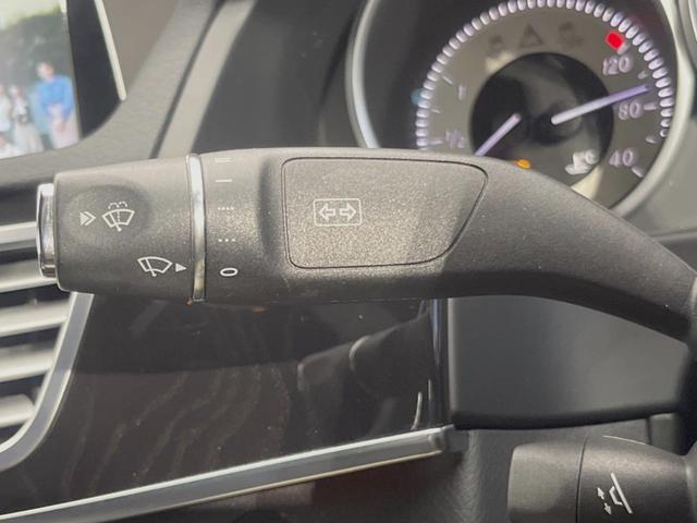 Eクラス E250 アバンギャルド ホワイトステッチ入革シート/シートヒーター レーダーセーフティPKG レーダークルーズコントロール バックカメラ 純正ナビ フルセグTV 18インチ5本スポークAMG製アルミ キーレスゴー ETC(22枚目)