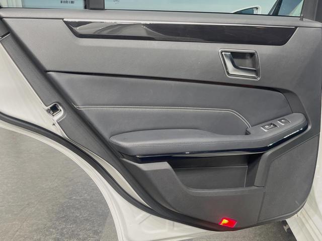 Eクラス E250 アバンギャルド ホワイトステッチ入革シート/シートヒーター レーダーセーフティPKG レーダークルーズコントロール バックカメラ 純正ナビ フルセグTV 18インチ5本スポークAMG製アルミ キーレスゴー ETC(28枚目)