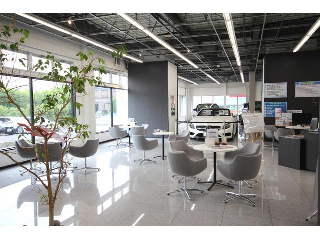 Eクラス E250 アバンギャルド ホワイトステッチ入革シート/シートヒーター レーダーセーフティPKG レーダークルーズコントロール バックカメラ 純正ナビ フルセグTV 18インチ5本スポークAMG製アルミ キーレスゴー ETC(76枚目)