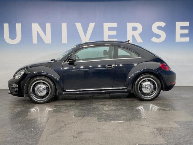 ザ・ビートル デザイン　バイキセノンヘッドライトＰＫＧ　７１６ＳＤＣＷナビＰＫＧ　フルセグＴＶ　クルーズコントロール　バックカメラ　カミングホーム／リビングホーム　純正１７インチＡＷ　ブラインドスポットモニター　オートライト（24枚目）