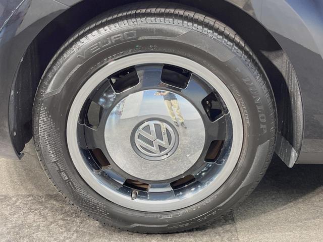 ザ・ビートル デザイン　バイキセノンヘッドライトＰＫＧ　７１６ＳＤＣＷナビＰＫＧ　フルセグＴＶ　クルーズコントロール　バックカメラ　カミングホーム／リビングホーム　純正１７インチＡＷ　ブラインドスポットモニター　オートライト（42枚目）