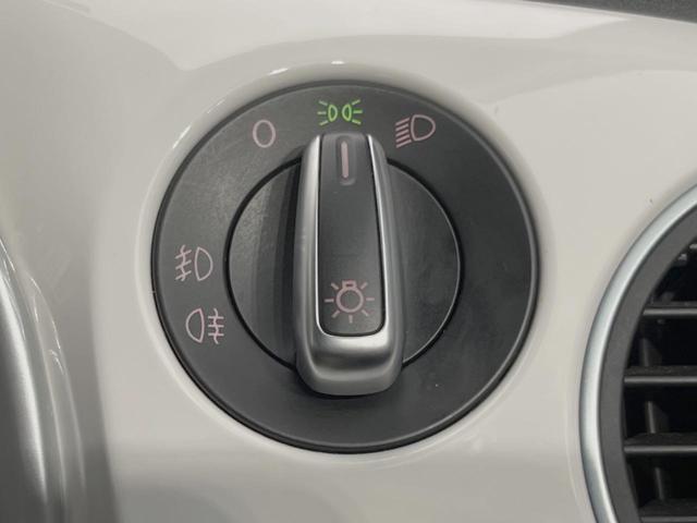 ザ・ビートル デザインレザーパッケージ クルーズコントロール パークディスタンスコントロール カミングホーム/リビングホーム ナビ フルセグTV 前席シートヒーター/ブラック革シート HIDヘッドライト 純正17インチAW パドルシフト(36枚目)