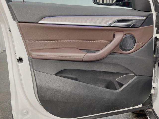 X2 xDrive 20i MスポーツX ハイラインパック ハイラインPKG ドライビングアシスト 電動リアゲート 純正ナビ バックカメラ 純正19インチAW LEDヘッドライト コンフォートアクセス パドルシフト 茶レザーシート パワーシート シートヒーター(31枚目)