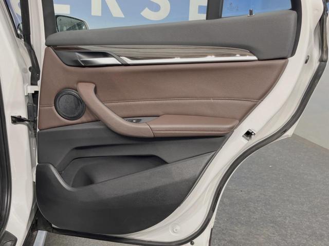 X1 xDrive 20i xライン ハイラインPKG コンフォートPKG オプション19インチアルミ 純正ナビ 衝突軽減システム レーンキープアシスト パワーバックドア 茶革シート 前席パワーシート/シートヒーター LEDヘッドライト(29枚目)