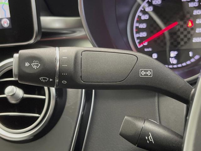 ＧＬＣ ＧＬＣ４３　４マチッククーペ　レザーエクスクルーシブＰＫＧ　ガラススライディングルーフ　レーダーセーフティＰＫＧ　Ｂｕｒｍｅｓｔｅｒサウンド　３６０°カメラ　全席シートヒーター　アダプティブハイビーム　純正ナビ　地デジＴＶ　ＨＵＤ（25枚目）