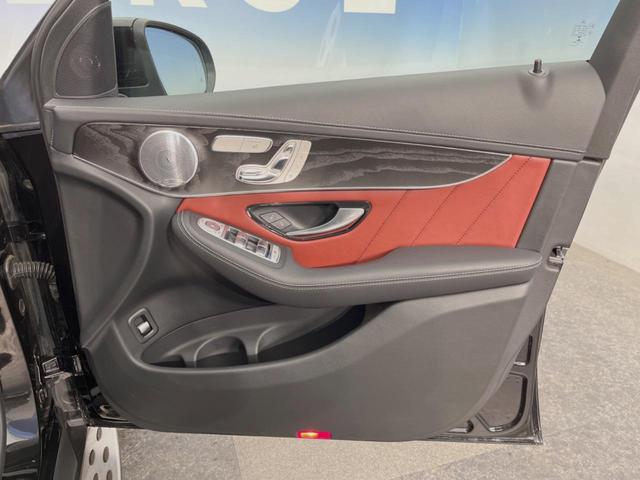 ＧＬＣ ＧＬＣ４３　４マチッククーペ　レザーエクスクルーシブＰＫＧ　ガラススライディングルーフ　レーダーセーフティＰＫＧ　Ｂｕｒｍｅｓｔｅｒサウンド　３６０°カメラ　全席シートヒーター　アダプティブハイビーム　純正ナビ　地デジＴＶ　ＨＵＤ（33枚目）