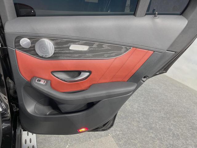 ＧＬＣ ＧＬＣ４３　４マチッククーペ　レザーエクスクルーシブＰＫＧ　ガラススライディングルーフ　レーダーセーフティＰＫＧ　Ｂｕｒｍｅｓｔｅｒサウンド　３６０°カメラ　全席シートヒーター　アダプティブハイビーム　純正ナビ　地デジＴＶ　ＨＵＤ（35枚目）