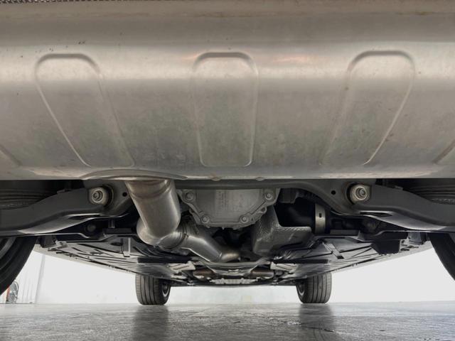 ＧＬＣ ＧＬＣ４３　４マチッククーペ　レザーエクスクルーシブＰＫＧ　ガラススライディングルーフ　レーダーセーフティＰＫＧ　Ｂｕｒｍｅｓｔｅｒサウンド　３６０°カメラ　全席シートヒーター　アダプティブハイビーム　純正ナビ　地デジＴＶ　ＨＵＤ（40枚目）