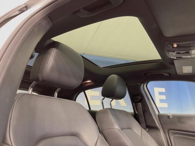 ＧＬＡクラス ＧＬＡ２２０　４マチック　パノラミックスライディングルーフ　レーダーセーフティＰＫＧ　プレミアムＰＫＧ　ｈａｒｍａｎ／ｋａｒｄｏｎサウンド　前席シートヒーター／パワーシート　純正ナビ　フルセグＴＶ　バックカメラ　電動リアゲート（4枚目）