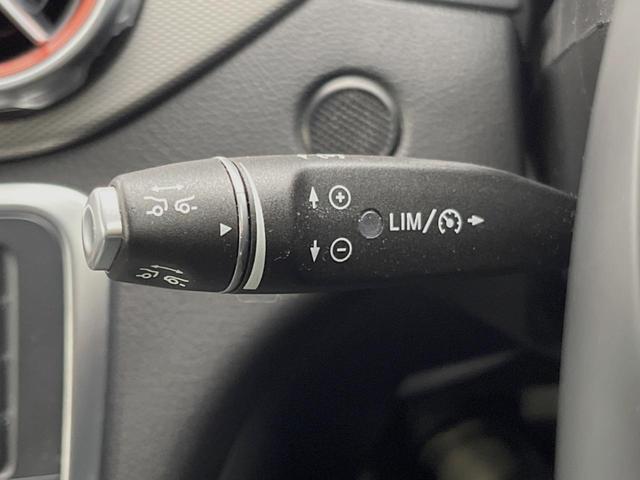 ＧＬＡクラス ＧＬＡ２２０　４マチック　パノラミックスライディングルーフ　レーダーセーフティＰＫＧ　プレミアムＰＫＧ　ｈａｒｍａｎ／ｋａｒｄｏｎサウンド　前席シートヒーター／パワーシート　純正ナビ　フルセグＴＶ　バックカメラ　電動リアゲート（5枚目）