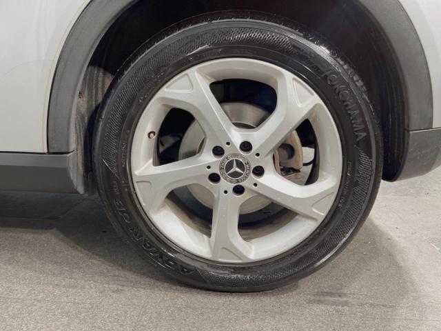 ＧＬＡクラス ＧＬＡ２２０　４マチック　パノラミックスライディングルーフ　レーダーセーフティＰＫＧ　プレミアムＰＫＧ　ｈａｒｍａｎ／ｋａｒｄｏｎサウンド　前席シートヒーター／パワーシート　純正ナビ　フルセグＴＶ　バックカメラ　電動リアゲート（36枚目）