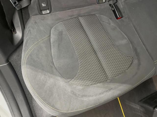 Ｘ２ ｘＤｒｉｖｅ　２０ｉ　ＭスポーツＸ　アドバンスドアクティブセーフティＰＫＧ　ドライビングアシスト　アクティブクルーズコントロール　純正ナビ　バックカメラ　パワーバックドア　前席シートヒーター　純正１９インチ５本Ｙ字スポークＡＷ　ＥＴＣ（29枚目）