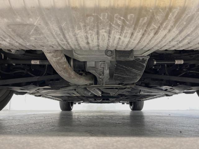 Ｘ２ ｘＤｒｉｖｅ　２０ｉ　ＭスポーツＸ　アドバンスドアクティブセーフティＰＫＧ　ドライビングアシスト　アクティブクルーズコントロール　純正ナビ　バックカメラ　パワーバックドア　前席シートヒーター　純正１９インチ５本Ｙ字スポークＡＷ　ＥＴＣ（39枚目）