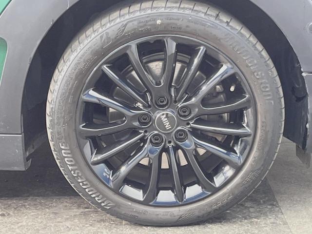 MINI クーパーD クラブマン ペッパーPKG LEDヘッドライト アクティブクルーズコントロール インテリジェントセーフティ 純正ナビ バックカメラ Bluetooth 純正17インチAW コンフォートアクセス オートエアコン(33枚目)