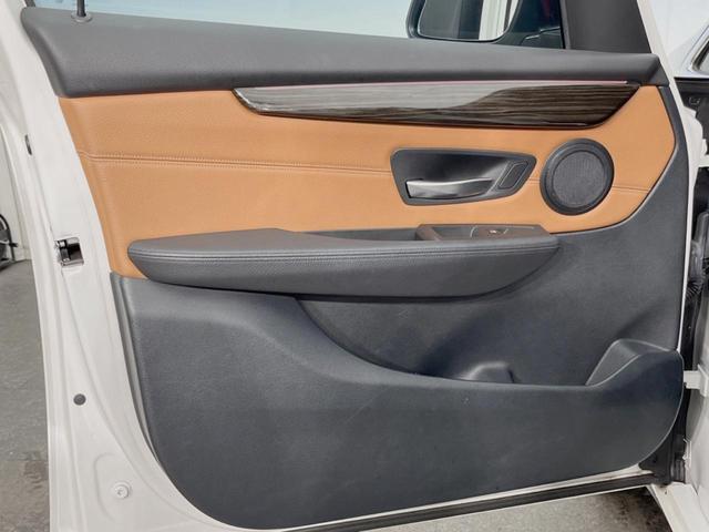 ２シリーズ ２１８ｉグランツアラー　ラグジュアリー　アドバンスドアクティブセーフティ／パーキングサポート／コンフォートＰＫＧ　純正ナビ　バックカメラ　パワーバックドア　茶革シート　前席シートヒーター／パワーシート　純正１７インチＡＷ　ＬＥＤヘッドライト（33枚目）