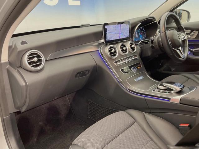 Ｃクラス Ｃ２２０ｄ　ローレウスエディション　レーダーセーフティＰＫＧ　純正ナビ　コックピットディスプレイ　バックカメラ　フルセグＴＶ　半革シート　前席シートヒーター／パワーシート　ＬＥＤヘッドランプ／ハイビームアシスト　パドルシフト　ＥＴＣ（30枚目）