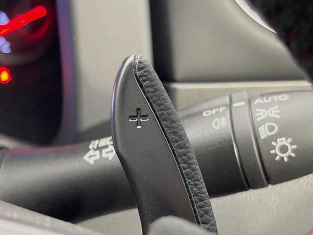 ＧＴ－Ｒ ニスモ　４ＷＤ　ＢＯＳＥサウンドシステム　ドライカーボン製トランクリッド　ＲＡＹＳ製２０インチアルミ　ＲＥＣＡＲＯ製ＮＩＳＭＯロゴ入シート　クルコン　純正ナビ　バックカメラ　エンドレス製ブレーキローター（8枚目）