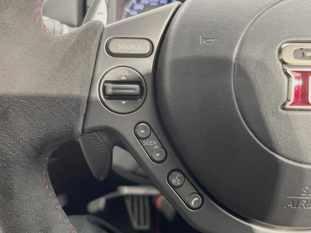 ＧＴ－Ｒ ニスモ　４ＷＤ　ＢＯＳＥサウンドシステム　ドライカーボン製トランクリッド　ＲＡＹＳ製２０インチアルミ　ＲＥＣＡＲＯ製ＮＩＳＭＯロゴ入シート　クルコン　純正ナビ　バックカメラ　エンドレス製ブレーキローター（23枚目）