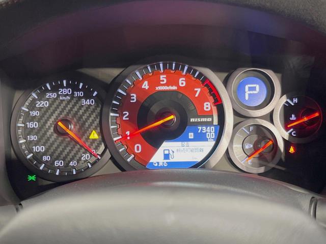 ＧＴ－Ｒ ニスモ　４ＷＤ　ＢＯＳＥサウンドシステム　ドライカーボン製トランクリッド　ＲＡＹＳ製２０インチアルミ　ＲＥＣＡＲＯ製ＮＩＳＭＯロゴ入シート　クルコン　純正ナビ　バックカメラ　エンドレス製ブレーキローター（35枚目）