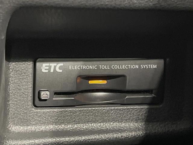 ＧＴ－Ｒ ニスモ　４ＷＤ　ＢＯＳＥサウンドシステム　ドライカーボン製トランクリッド　ＲＡＹＳ製２０インチアルミ　ＲＥＣＡＲＯ製ＮＩＳＭＯロゴ入シート　クルコン　純正ナビ　バックカメラ　エンドレス製ブレーキローター（37枚目）