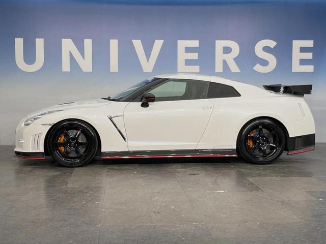 ＧＴ－Ｒ ニスモ　４ＷＤ　ＢＯＳＥサウンドシステム　ドライカーボン製トランクリッド　ＲＡＹＳ製２０インチアルミ　ＲＥＣＡＲＯ製ＮＩＳＭＯロゴ入シート　クルコン　純正ナビ　バックカメラ　エンドレス製ブレーキローター（45枚目）