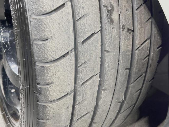 ＧＴ－Ｒ ニスモ　４ＷＤ　ＢＯＳＥサウンドシステム　ドライカーボン製トランクリッド　ＲＡＹＳ製２０インチアルミ　ＲＥＣＡＲＯ製ＮＩＳＭＯロゴ入シート　クルコン　純正ナビ　バックカメラ　エンドレス製ブレーキローター（47枚目）