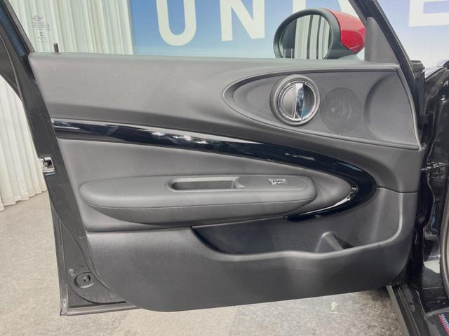 ＭＩＮＩ ジョンクーパーワークス　クラブマン　ＪＣＷ・トリム　ジョンクーパーワークストリムＰＫＧ　４ＷＤ　クルーズコントロール　インテリジェントセーフティ　ヘッドアップディスプレイ　ＡｐｐｌｅＣａｒＰｌａｙ　バックカメラ　前席シートヒーター　ＬＥＤライト（26枚目）