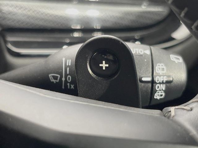 ＭＩＮＩ ジョンクーパーワークス　クラブマン　ＪＣＷ・トリム　ジョンクーパーワークストリムＰＫＧ　４ＷＤ　クルーズコントロール　インテリジェントセーフティ　ヘッドアップディスプレイ　ＡｐｐｌｅＣａｒＰｌａｙ　バックカメラ　前席シートヒーター　ＬＥＤライト（38枚目）