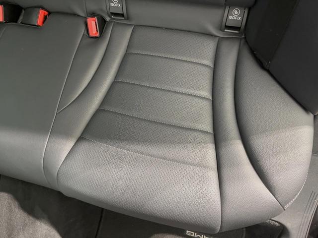 Ｃクラスステーションワゴン Ｃ２００　ステーションワゴン　スポーツ　レーダーセーフティＰＫＧ　ＬＥＤヘッドランプ／アダプティブハイビーム　パーキングアシスト　ヘッドアップディスプレイ　純正ナビ　バックカメラ　フルセグＴＶ　前席シートヒーター　電動リアゲート　ＥＴＣ（25枚目）