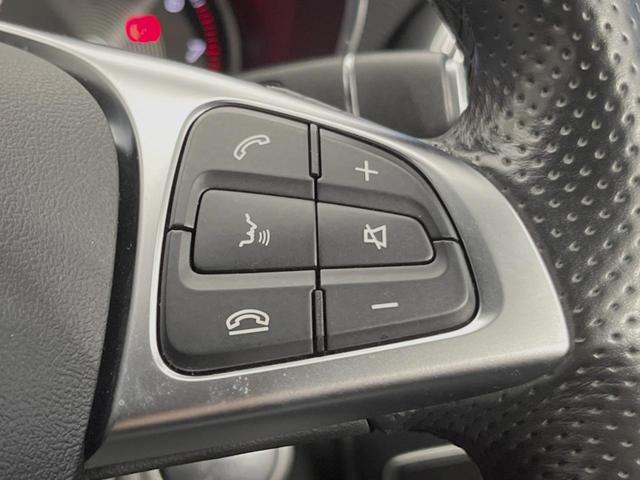 Ｃクラスステーションワゴン Ｃ２００　ステーションワゴン　スポーツ　レーダーセーフティＰＫＧ　ＬＥＤヘッドランプ／アダプティブハイビーム　パーキングアシスト　ヘッドアップディスプレイ　純正ナビ　バックカメラ　フルセグＴＶ　前席シートヒーター　電動リアゲート　ＥＴＣ（52枚目）