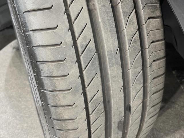 Ｃクラスステーションワゴン Ｃ２００　ステーションワゴン　スポーツ　レーダーセーフティＰＫＧ　ＬＥＤヘッドランプ／アダプティブハイビーム　パーキングアシスト　ヘッドアップディスプレイ　純正ナビ　バックカメラ　フルセグＴＶ　前席シートヒーター　電動リアゲート　ＥＴＣ（59枚目）